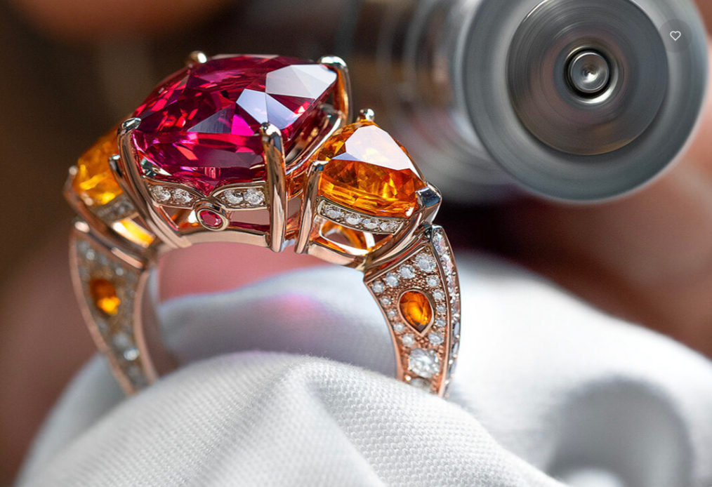 Spinel cocktail ring with diamonds — studio photograph